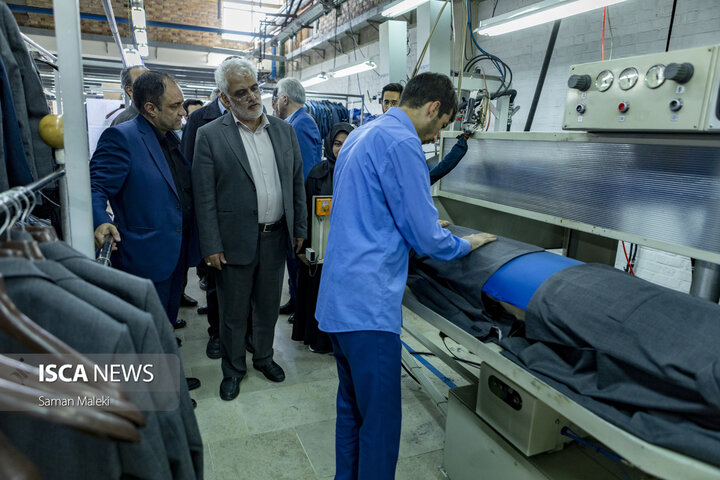 بازدید دکتر طهرانچی از کارخانه پاتیس پوشاک