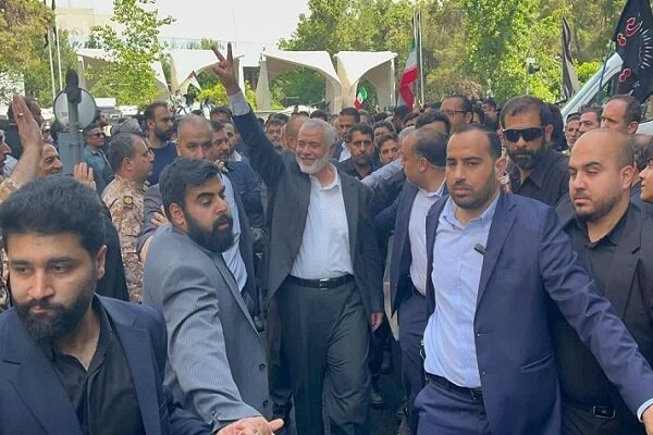 تجمع اعضای شورای دانشگاه تهران در محکومیت حادثه تروریستی شهادت هنیه