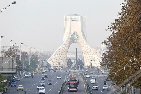 هوای تهران در آستانه وضعیت ناسالم هوای تهران در آستانه وضعیت ناسالم