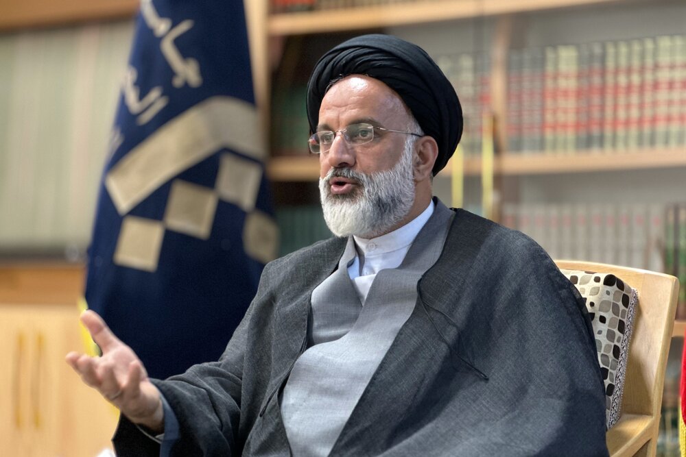 غرب حتی به بنیانهای آزادیهای اجتماعی خود پایبند نیست