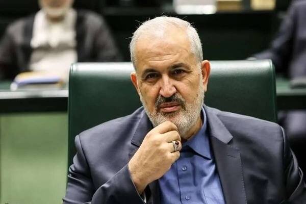 وزیر نیرو: در تهران ۳۷ درصد از نظر بارشی عقب هستیم