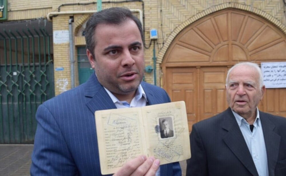 جنجال حضور حمیدرضا عارف در جلسه معارفه/ انتقاد از بازگشت «ژن خوب» یا «تسویه حساب» با «معاون اول»؟!