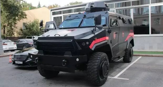 قدرتنمایی تانک چینی در خیابانهای روسیه + عکس