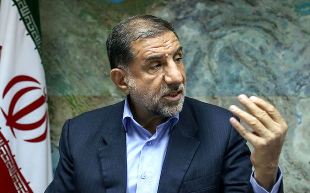 هویت ملی در گرو اخراج اتباع غیرقانونی/ باید با بیقانونیهای اتباع مجاز و غیرمجاز به شدت برخورد کرد