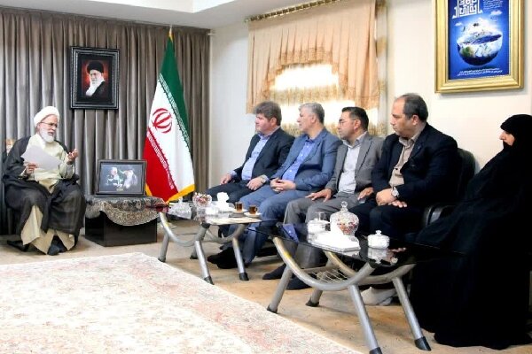 رونمایی از پوستر چهارمین جشنواره ملی "شعر و دلنوشته معراج"