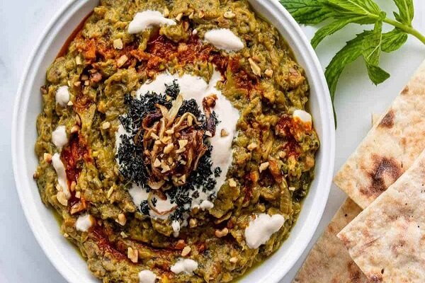 آموزش آشپزی / طرز تهیه قاتوق کشک و سیب‌زمینی کرمانی‌ها