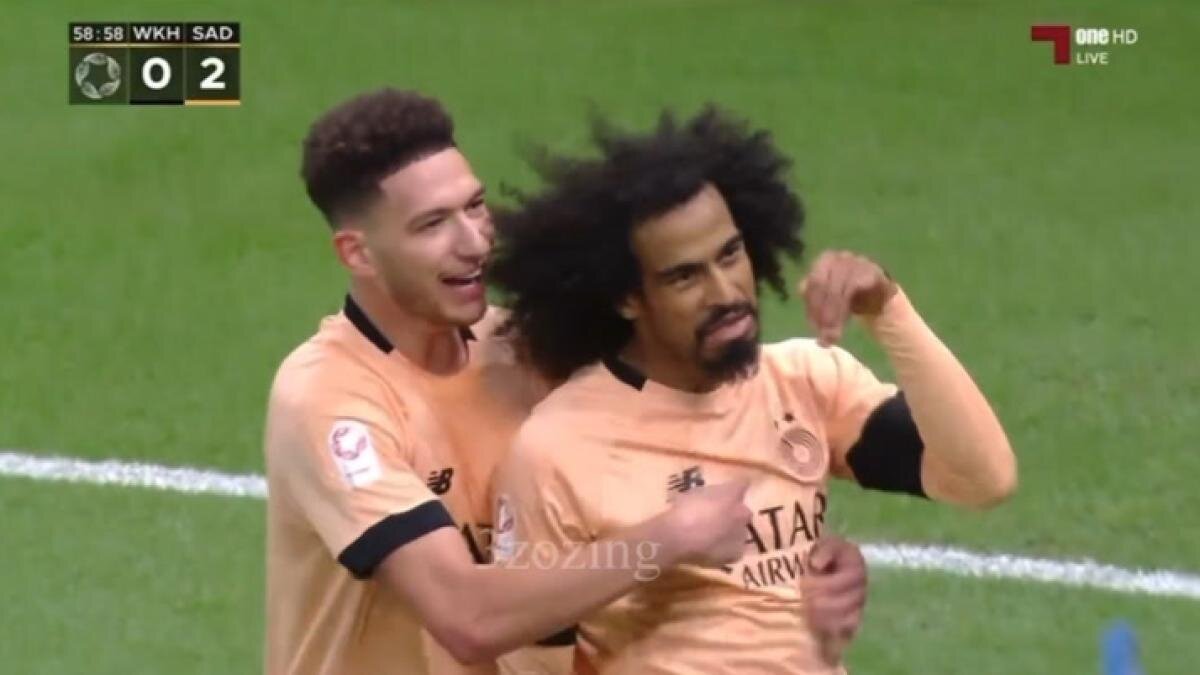 اکرم عفیف جا پای کیلیان امباپه گذاشت + عکس