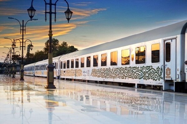 پیش فروش بلیت‌ قطارهای مسافری آذرماه آغاز شد