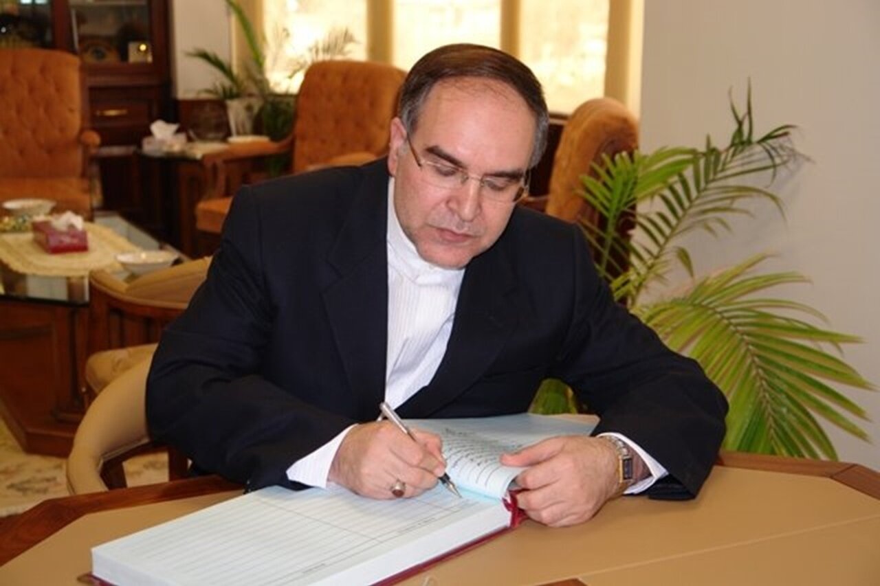 ملاقاتهای لاریجانی اهمیت سفر به پاکستان را نشان میدهد/ لزوم بازنگری در ظرفیتهای استفاده نشده دو کشور