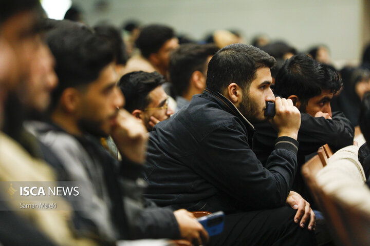 نشست مسئولین بسیچ دانشجویی با رئیس دانشگاه آزاد اسلامی