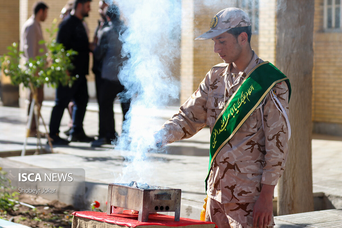 آیین استقبال از هشت شهید گمنام دفاع مقدس در یزد آیین استقبال از هشت شهید گمنام دفاع مقدس در یزد