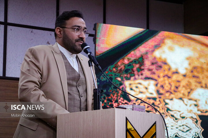 برگزیدگان نخستین جشنواره هنرهای تجسمی دانشگاه آزاد اسلامی در یزد