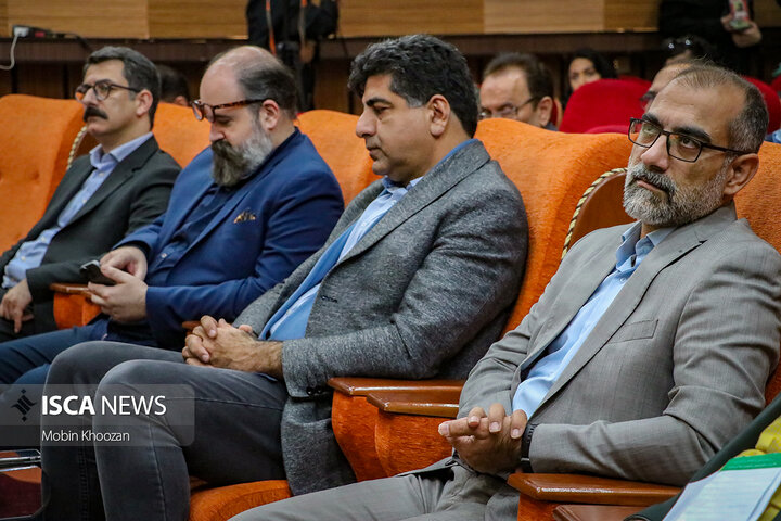 برگزیدگان نخستین جشنواره هنرهای تجسمی دانشگاه آزاد اسلامی در یزد