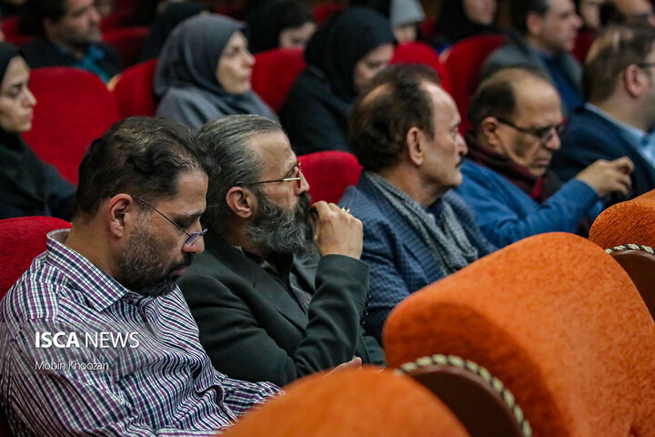 برگزیدگان نخستین جشنواره هنرهای تجسمی دانشگاه آزاد اسلامی در یزد