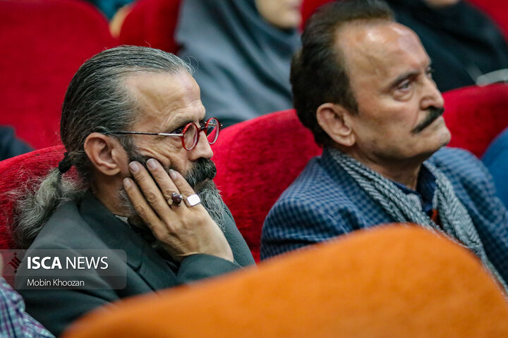 برگزیدگان نخستین جشنواره هنرهای تجسمی دانشگاه آزاد اسلامی در یزد