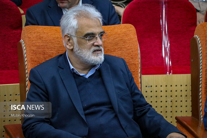 مراسم روز دانشجو با حضور رئیس دانشگاه آزاد اسلامی در دانشگاه آزاد اسلامی یزد