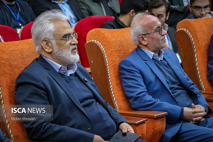 مراسم روز دانشجو با حضور رئیس دانشگاه آزاد اسلامی در دانشگاه آزاد اسلامی یزد