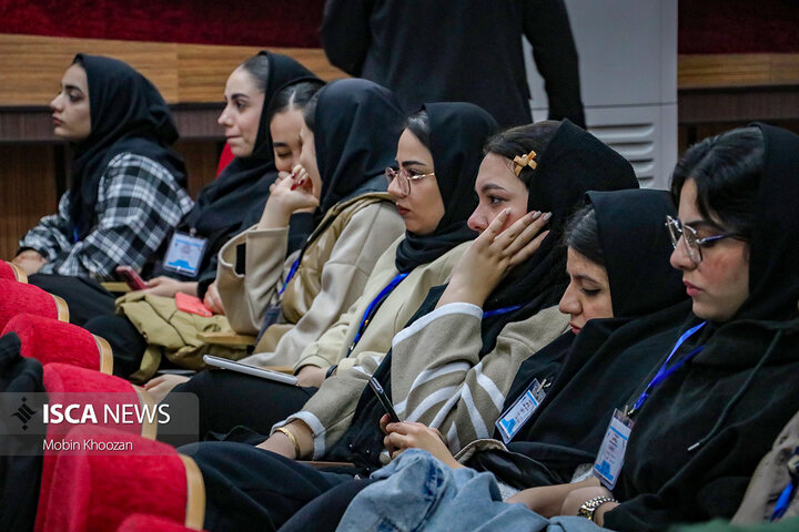 مراسم روز دانشجو با حضور رئیس دانشگاه آزاد اسلامی در دانشگاه آزاد اسلامی یزد