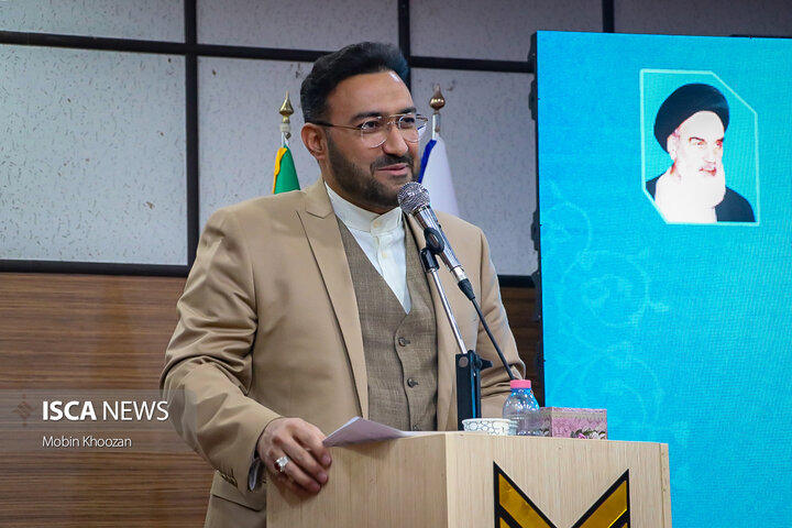 مراسم روز دانشجو با حضور رئیس دانشگاه آزاد اسلامی در دانشگاه آزاد اسلامی یزد