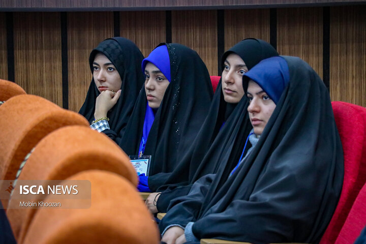 مراسم روز دانشجو با حضور رئیس دانشگاه آزاد اسلامی در دانشگاه آزاد اسلامی یزد