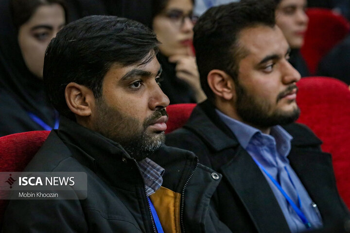 مراسم روز دانشجو با حضور رئیس دانشگاه آزاد اسلامی در دانشگاه آزاد اسلامی یزد