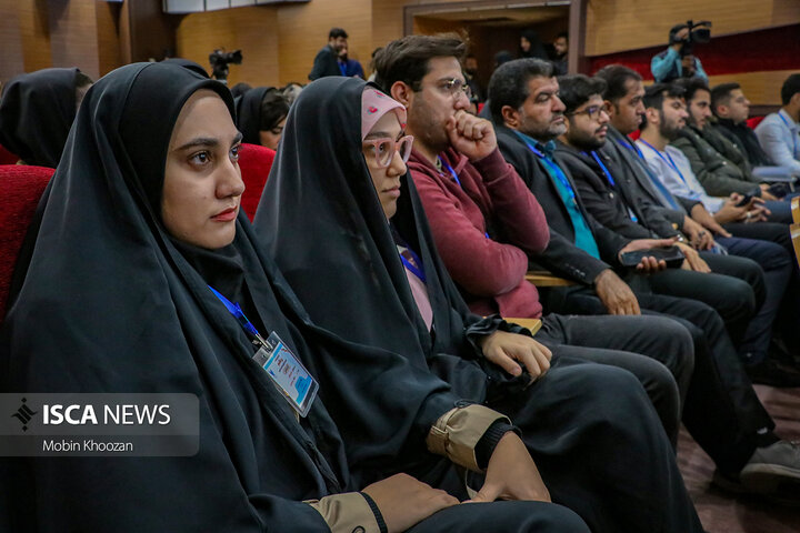 مراسم روز دانشجو با حضور رئیس دانشگاه آزاد اسلامی در دانشگاه آزاد اسلامی یزد