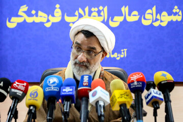 حکمت بر سه رکن عقلانیت، فضیلت و خدمت استوار است