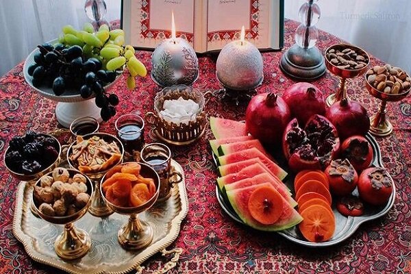 نکات تغذیه‌ای برای شب یلدا که باید پرهیز کنید