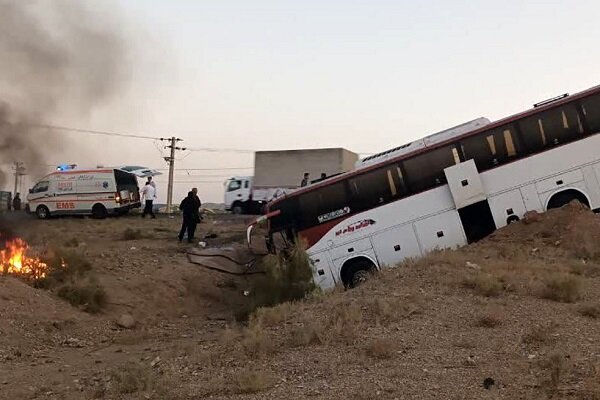 سقوط مرگبار اتوبوس مسافربری به دره با ۱۰ کشته در محور اندیمشک-پلدختر