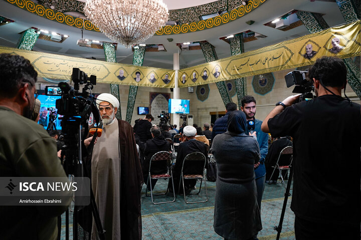 مراسم بزرگداشت شهدای مقاومت در دانشگاه تهران