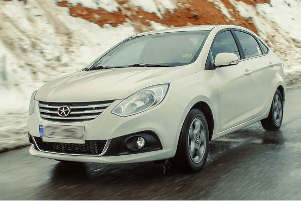 مقایسه جک j4 با تارا؛ کدام خودرو ارزش خرید بیشتری دارد؟