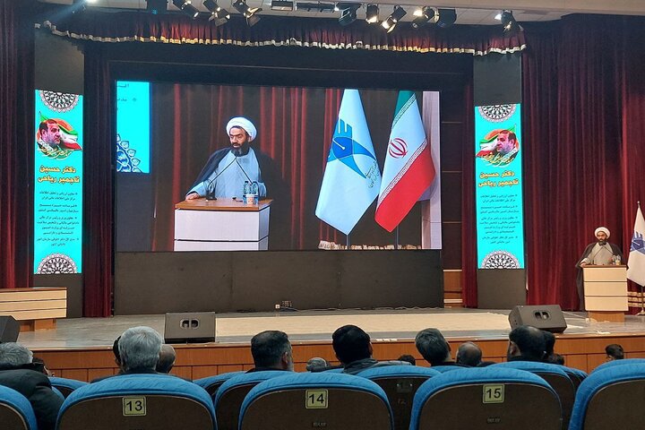تحصیل ۵ هزار دانشجوی خارجی در دانشگاه آزاد اصفهان تحصیل ۵ هزار دانشجوی خارجی در دانشگاه آزاد اصفهان