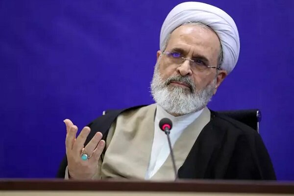 آیت‌الله اعرافی: دانشگاه آزاد نهاد بزرگی از دستاوردهای انقلاب اسلامی است
