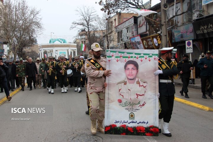 تشییع شهید ایران نژاد