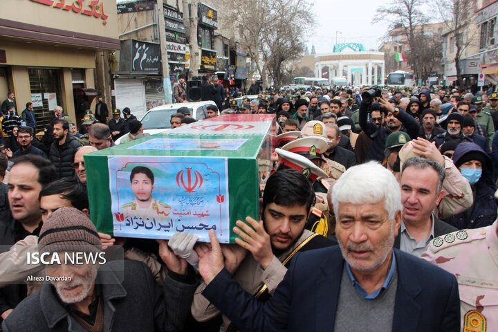 تشییع شهید ایران نژاد
