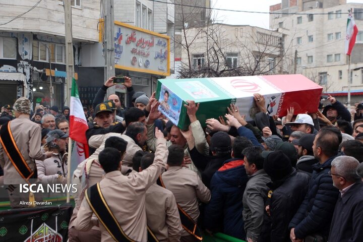 تشییع شهید ایران نژاد