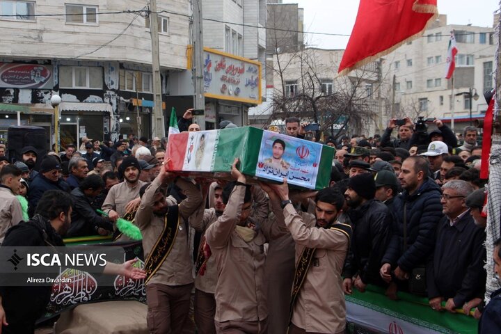 تشییع شهید ایران نژاد