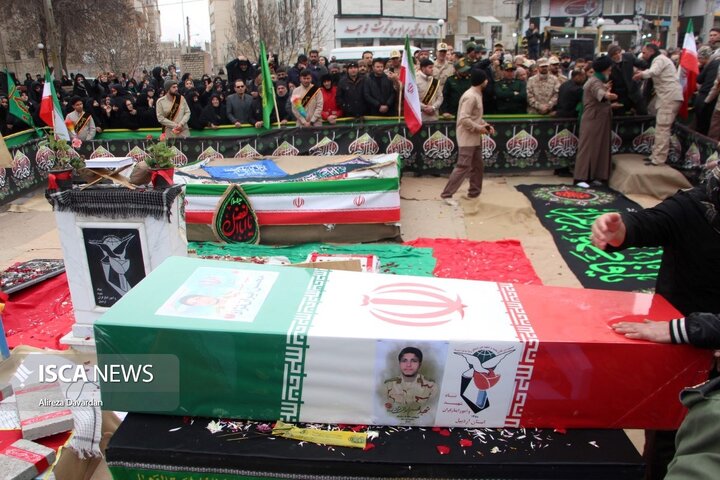 تشییع شهید ایران نژاد