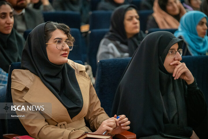 کارگاه آموزش نویسندگی خلاق