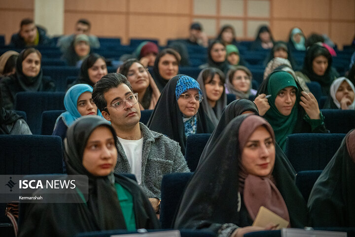 کارگاه آموزش نویسندگی خلاق