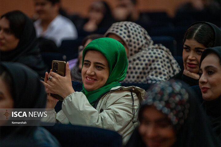 کارگاه آموزش نویسندگی خلاق