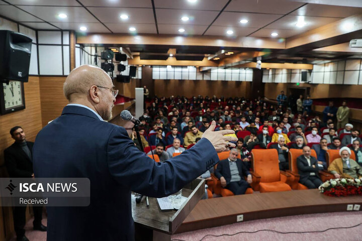 نشست دانشجویی دکتر قالیباف یزد