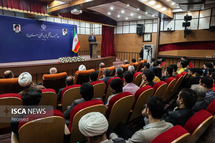 نشست دانشجویی دکتر قالیباف یزد