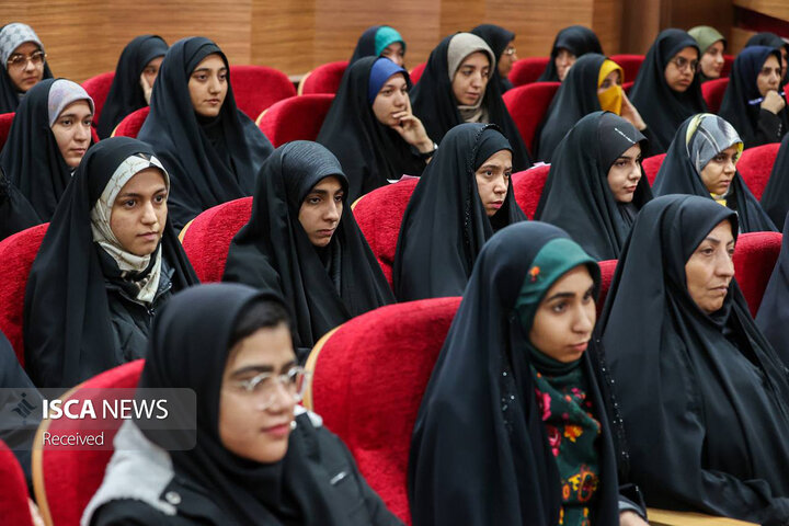 نشست دانشجویی دکتر قالیباف یزد