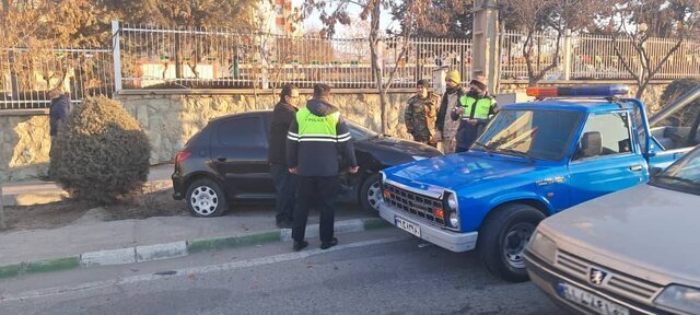 تصادف زنجیرهای ۱۱ خودرو در اتوبان بابایی تهران