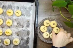 آموزش شیرینی پزی / طرز تهیه شیرینی برنجی با کره کرمانشاهی در منزل