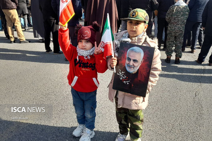 ۲۲ بهمن ماکو