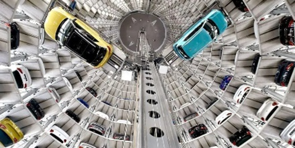 خودروسازان آلمانی در بحران