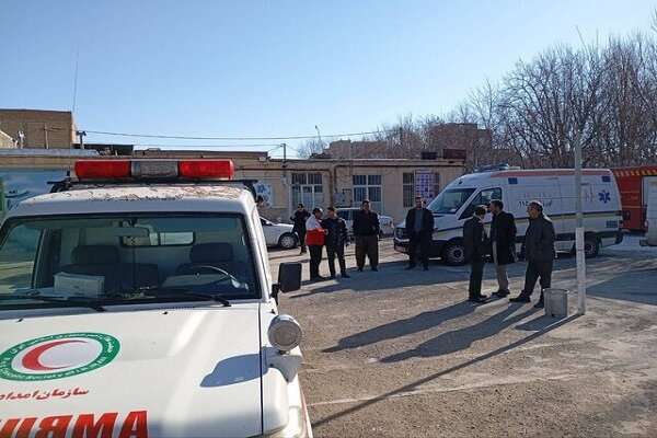 مسمومیت ۶۵ دانش‌آموزان دختر در شاهین دژ