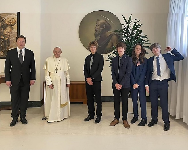 چرا ایلان ماسک فرزندانش را به همه جا میبرد؟